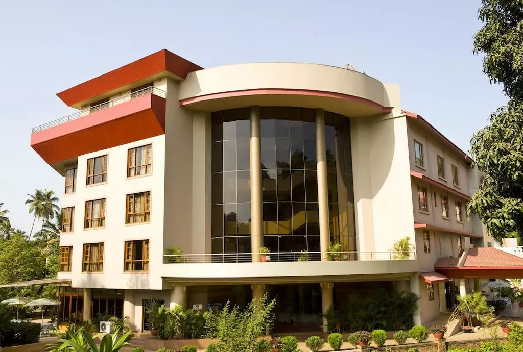 hotel chances resort goa_shabavizparvaz_02.jpg